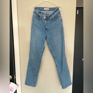 Abercrombie 90’s Straight Ultra High Rise Jeans